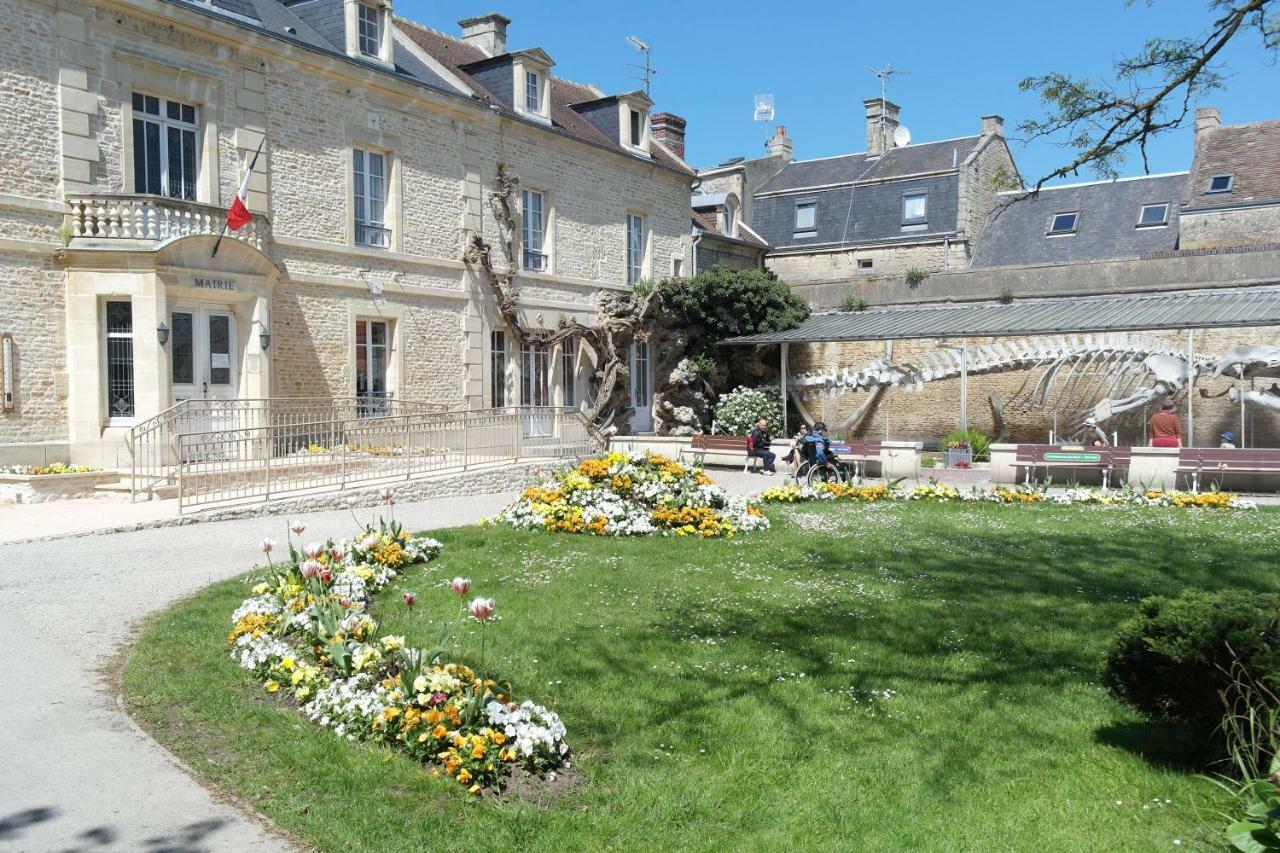 50 M2 De Charme Au Coeur Des Plaisirs De La Cote Apartment Luc-sur-Mer Exterior foto